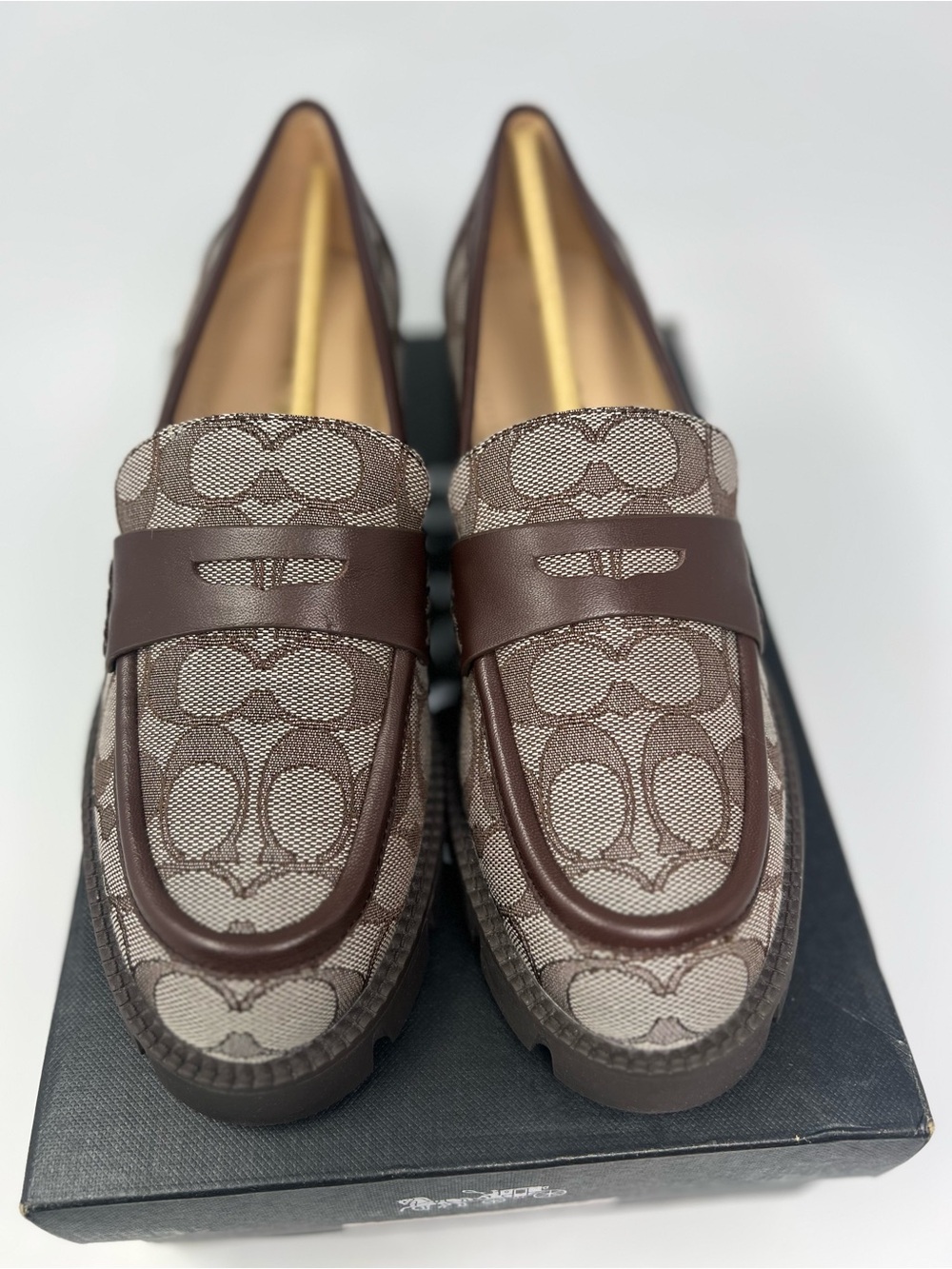 Coach Cora Loafer Pumps
Size 8 - Picture 3 of 8
